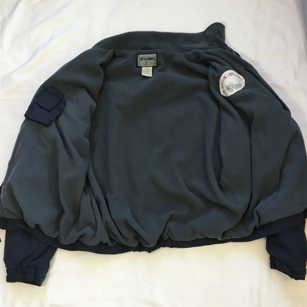 VTG Destination: 10,000 Ft Above Sea Level Fleece Lined Windbreaker, XXL - Picture 8 of 10